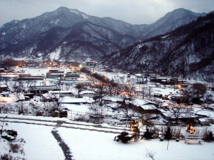 Chamjoeun Pension Chechon Екстер'єр фото